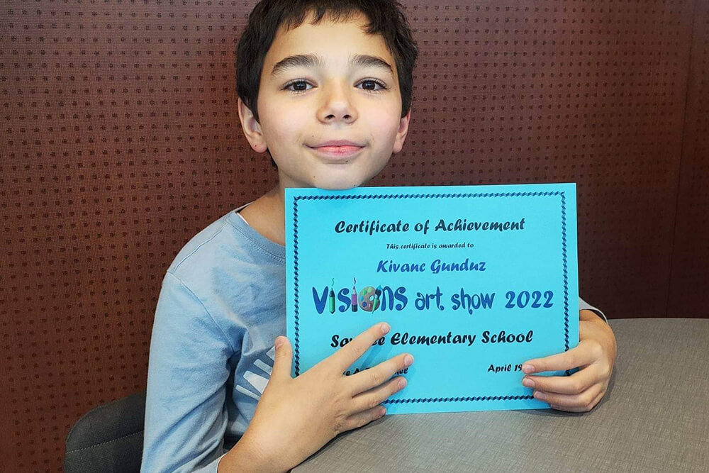 Congratulations to the talented student from Nimmy's Art for winning the prestigious Vision Art Show 2022!